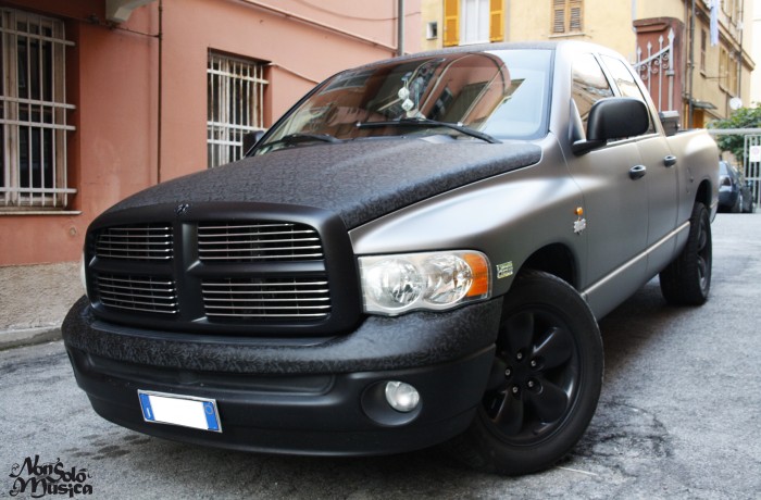 Dodge Ram 1500 HEMI